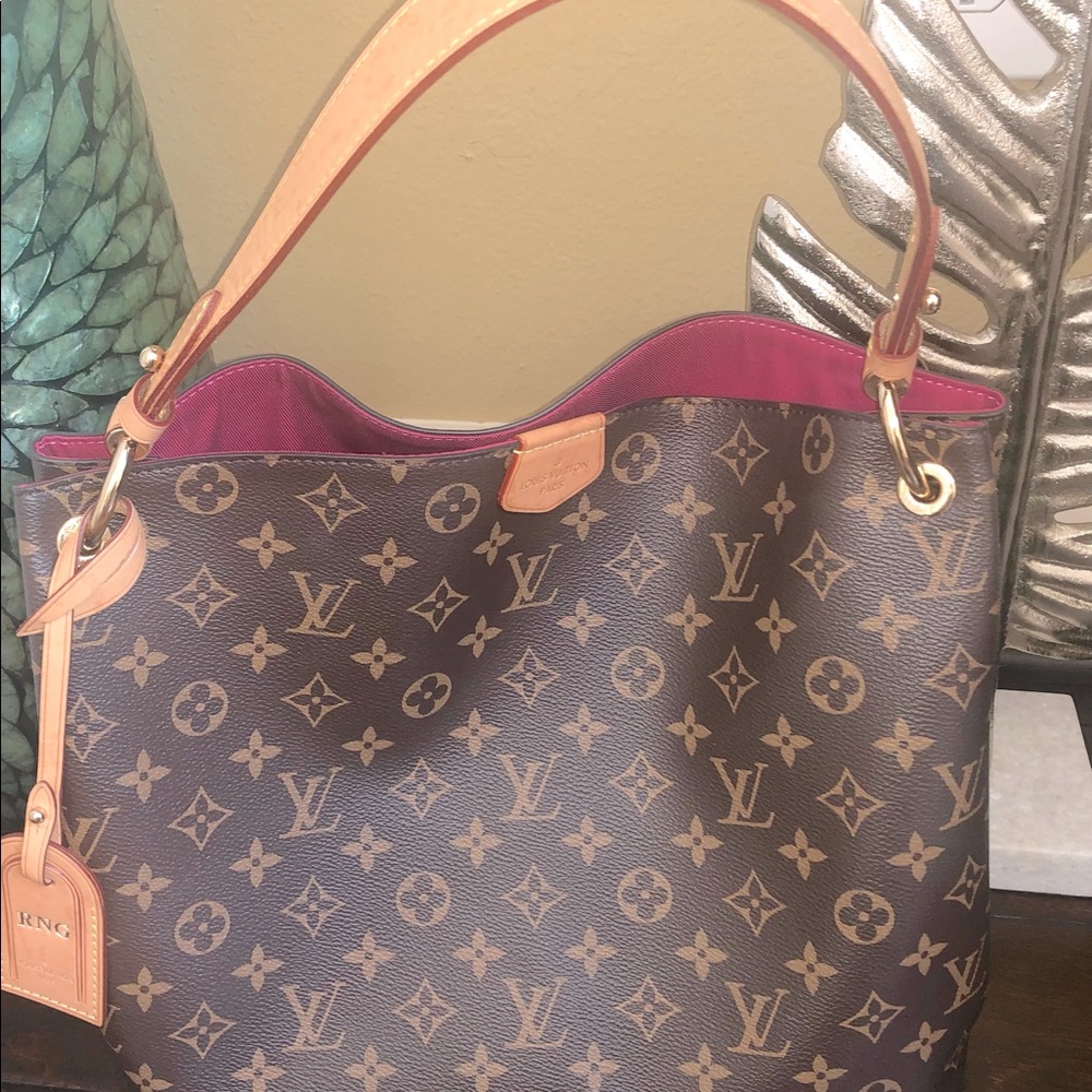 Meet your Posher, Rosh! - Picture 2 of 3